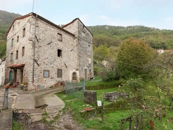 Characteristic Tuscan Flat - Dış Mekan