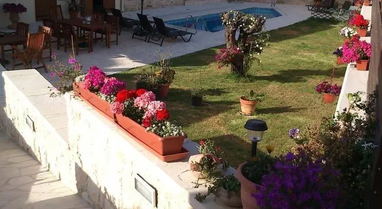 Charalambos Holiday Cottage
