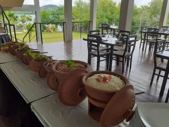 Chari Lake Hotel - Yerinde Yemek