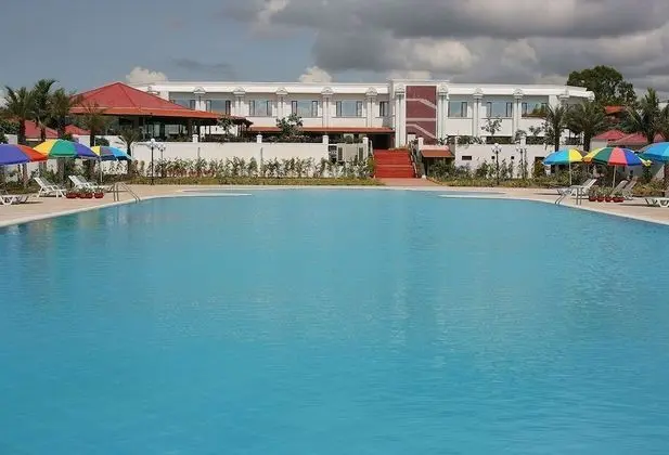 Chariot Beach Resort - Havuz