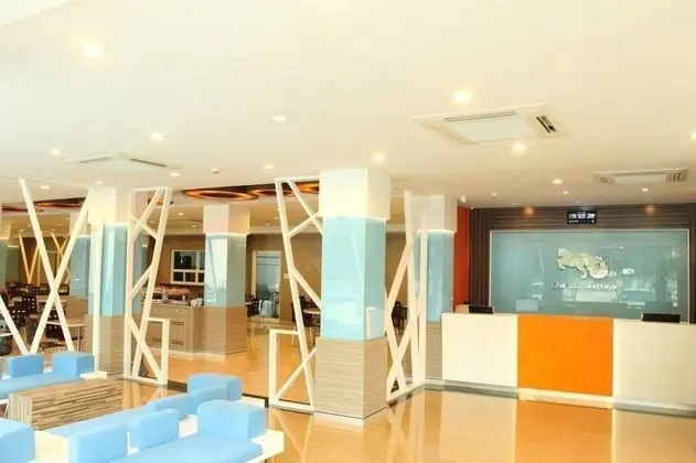 Chariot Pattaya Residence - Lobi