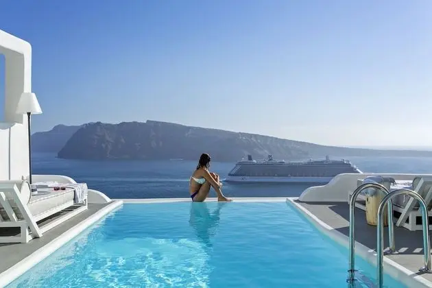 Charisma Suites - Öne Çıkan Resim