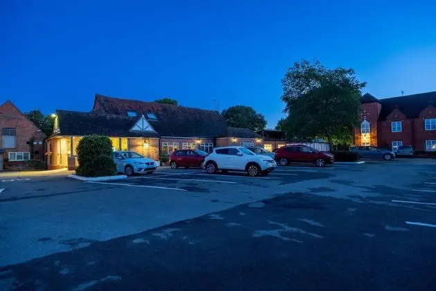 The Charlecote Pheasant Hotel - Dış Mekan
