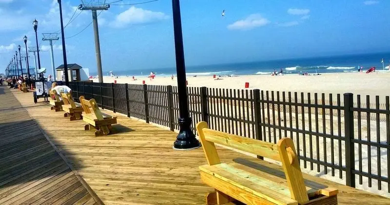 Hotel Charlee Villas by the Beach - Plaj
