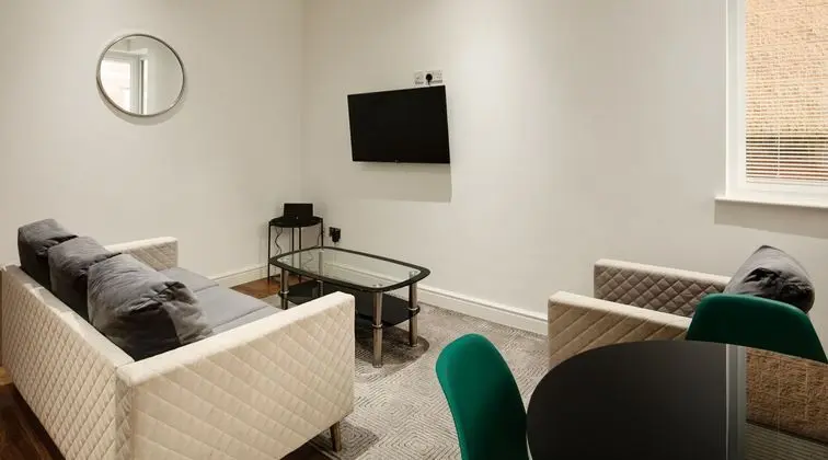 Charles Hope Apartments Swindon - İç Mekan