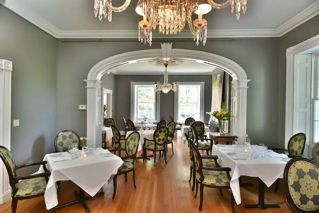 The Charles Hotel - Yerinde Yemek