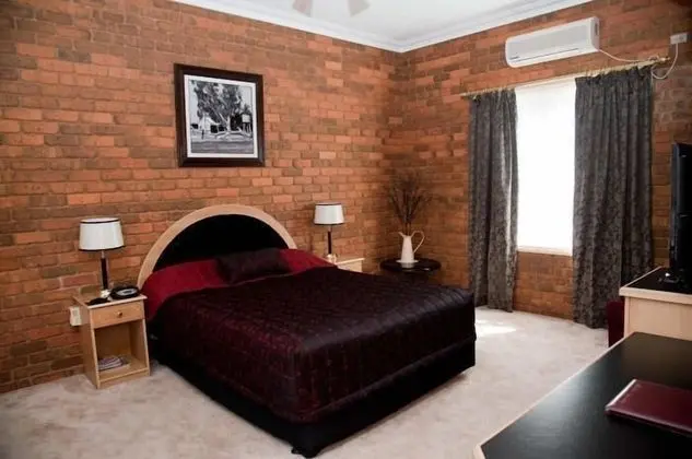 The Charles Sturt Motor Inn - Oda