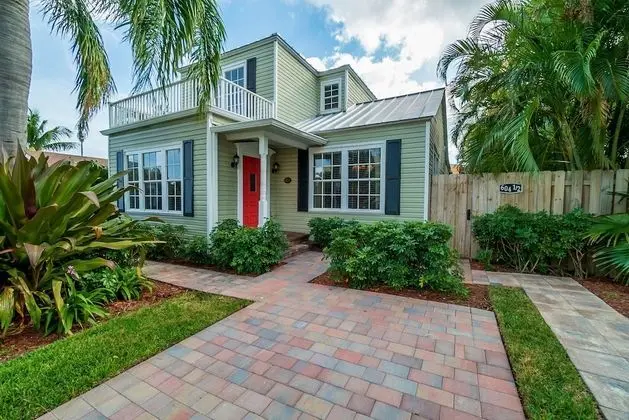 Charleston House Vacation Rental, Beach, Shops & Restaurants! - Dış Mekan