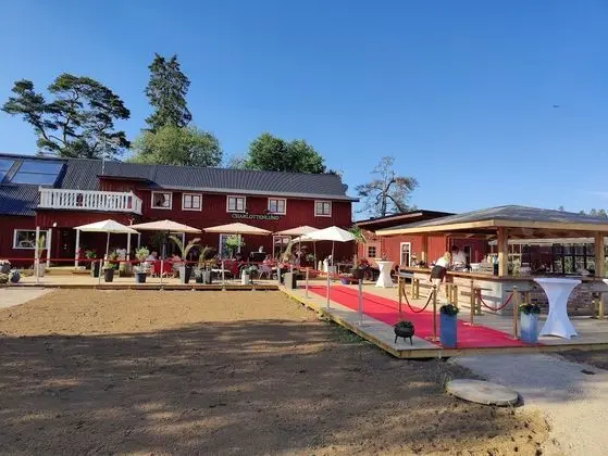 Charlottenlund Hotel & Restaurant
