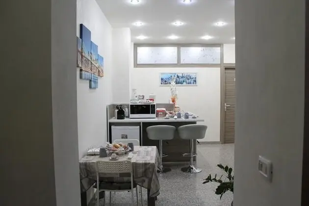 Charm Airport - Yerinde Yemek