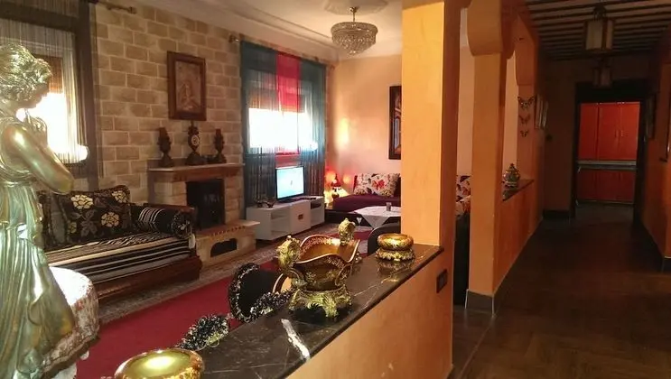 Charmant Appartement de 100m, a 20km de Saidia
