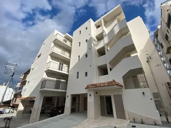 Charmant Espace Tsuboya by ColdioPremium