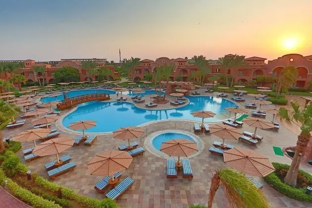 Charmillion Gardens Aquapark