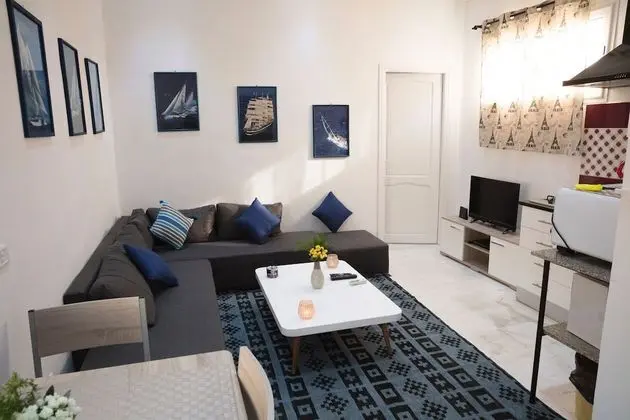 Charmin & Trendy Apartment Marsa Beach