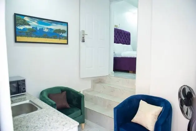 Charming 1-bed Apartment in Abuja