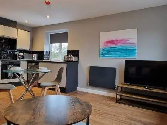 Charming 1-bed Apartment Near Redditch Town Centre - İç Mekan