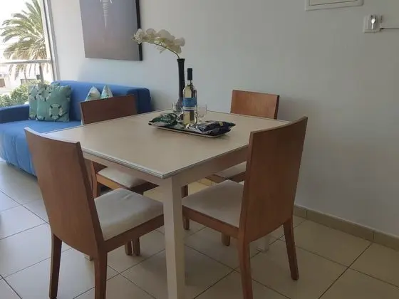 Charming 1-bed Apartment in Protaras, Cyprus - Yerinde Yemek