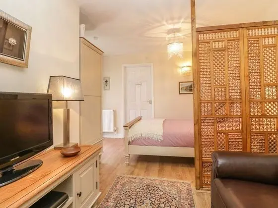Charming 1-bed Studio Cottage in Winscombe - Oda