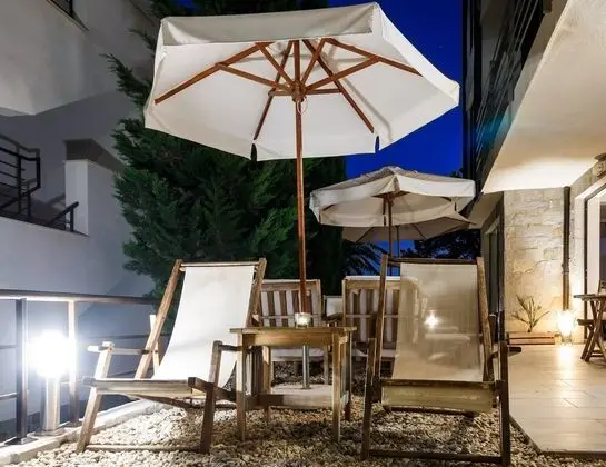 Charming 1 Bedroom Apartment for 2 People - Dış Mekan
