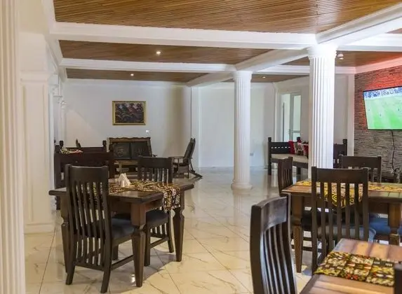 Charming 13-bed Lodge in Kumasi - Ashanti - Mutfak