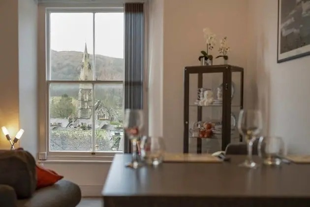 Charming 1BR - Town Centre-parking-stunning Views - Öne Çıkan Resim
