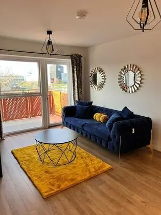 Charming 2-bed Apartment in Grays