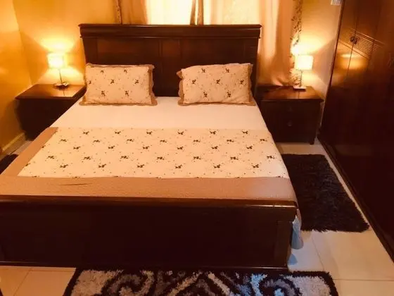 Charming 2-bed House in Brusubi Close to the Turn