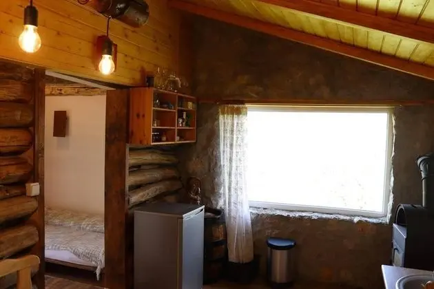 Charming 2bed Cottage in Carasova, Banat Mountains - Mutfak