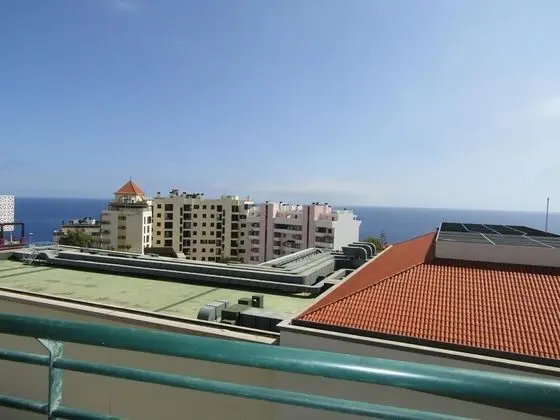 Charming 3-bed Apartment in Funchal - Dış Mekan