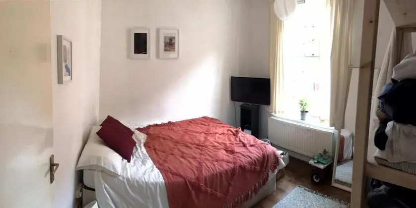 Charming 3-bed Apartment in London