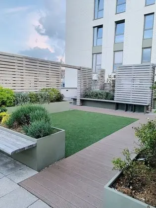 Charming 3-bed Apartment in London - Dış Mekan