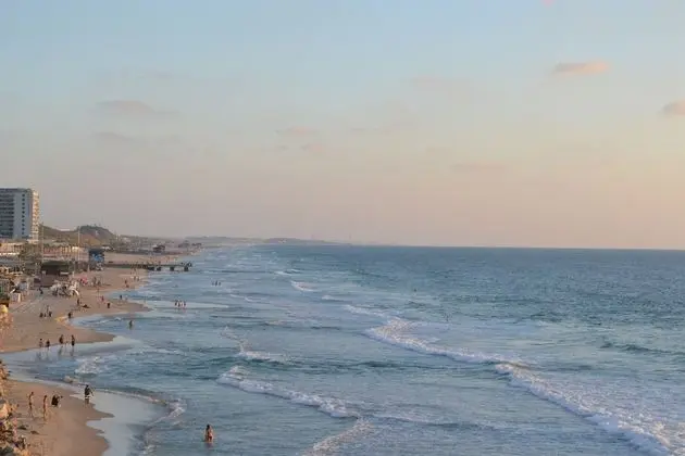 Charming 3bdr apt with sea view B5