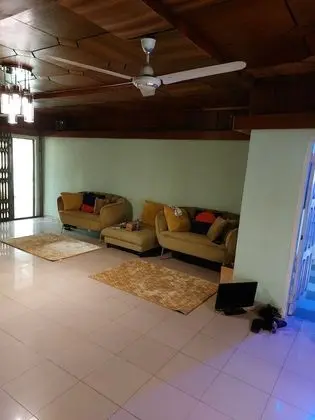 Charming 4-bed House in Atwima Techiman, Kumasi - Oda Düzeni
