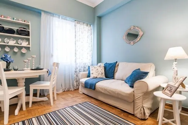 Charming Acropolis Metro Apartment