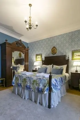 Charming Antas House