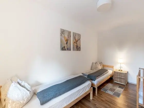 Charming Apartment in Bruck am Ziller With Terrace - Oda