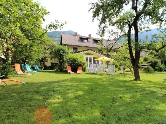 Charming Apartment in Feld am See, Near the Lake - Dış Mekanlar
