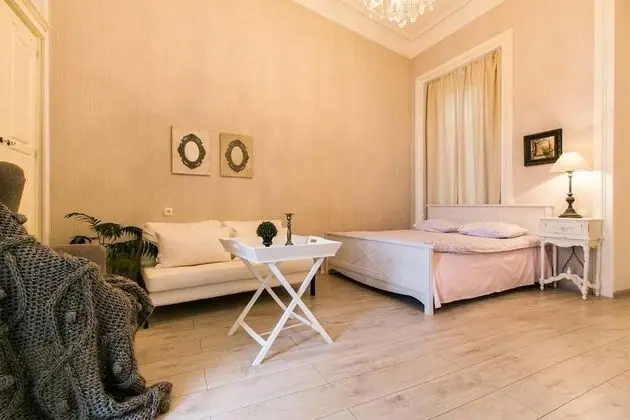 Charming Apartment in Old Tbilisi - İç Mekan