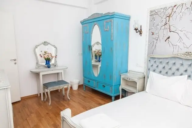 Charming Apartment in Pagkrati-GTD95602