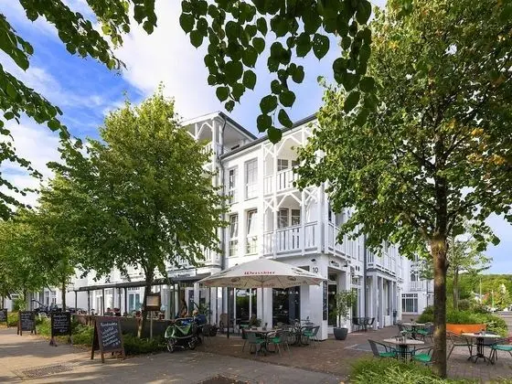 Charming Apartment on Rügen Island With Balcony - 1