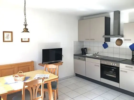 Charming Apartment in Schonau am Konigsee With Barbecue - Yerinde Yemek