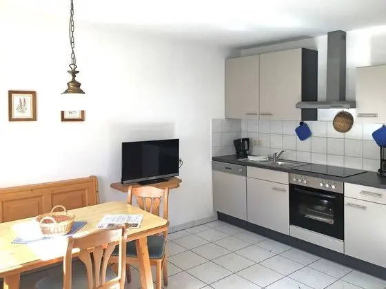 Charming Apartment in Schonau am Konigsee With Barbecue - Yerinde Yemek