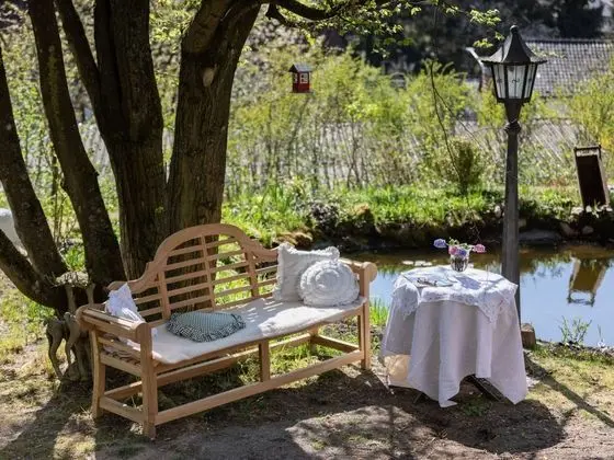 Charming Apartment in Weißenbrunn Near Forest - Yerinde Yemek
