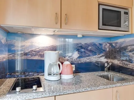 Charming Apartment in Zell am See With Mountain Views - Mutfak