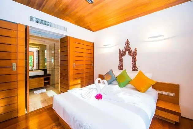 Charming Beachfront Villa on Bangtao - Oda