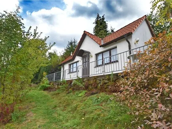 Charming Bungalow in Tabarz Thüringer Wald With Garden - Dış Mekan