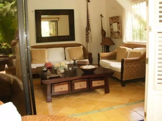 Charming Caribbean Style Villa Near Superb Beach - Öne Çıkan Resim