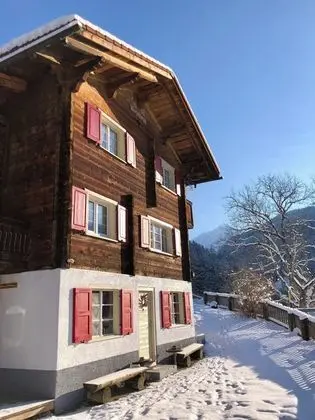 Charming Chalet Near Arosa for 6 People House all to Your own - Dış Mekan