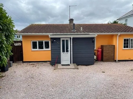 Charming Chalet in Stoke Fleming - Sleep up to 5