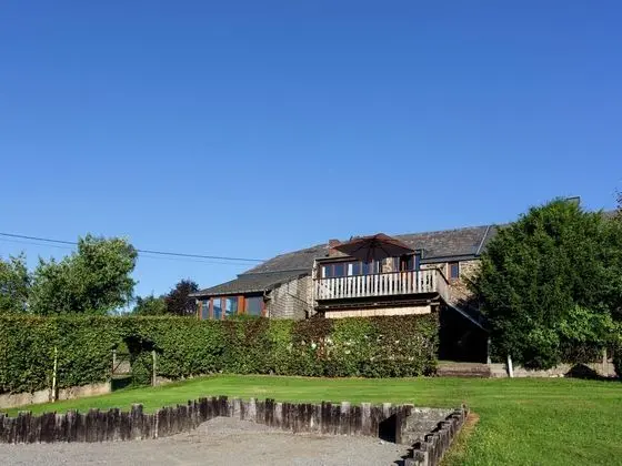 Charming and Classic Farmhouse in Roy, a Drive Away From Luxembourg - Dış Mekan